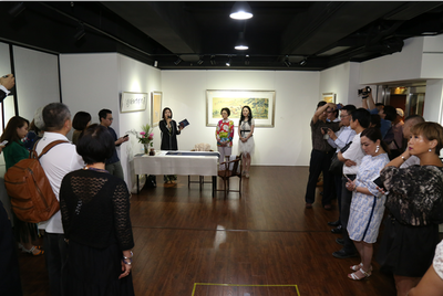 爱新觉罗文嘉、爱新觉罗恒锦宫廷画展在香港盛大举办